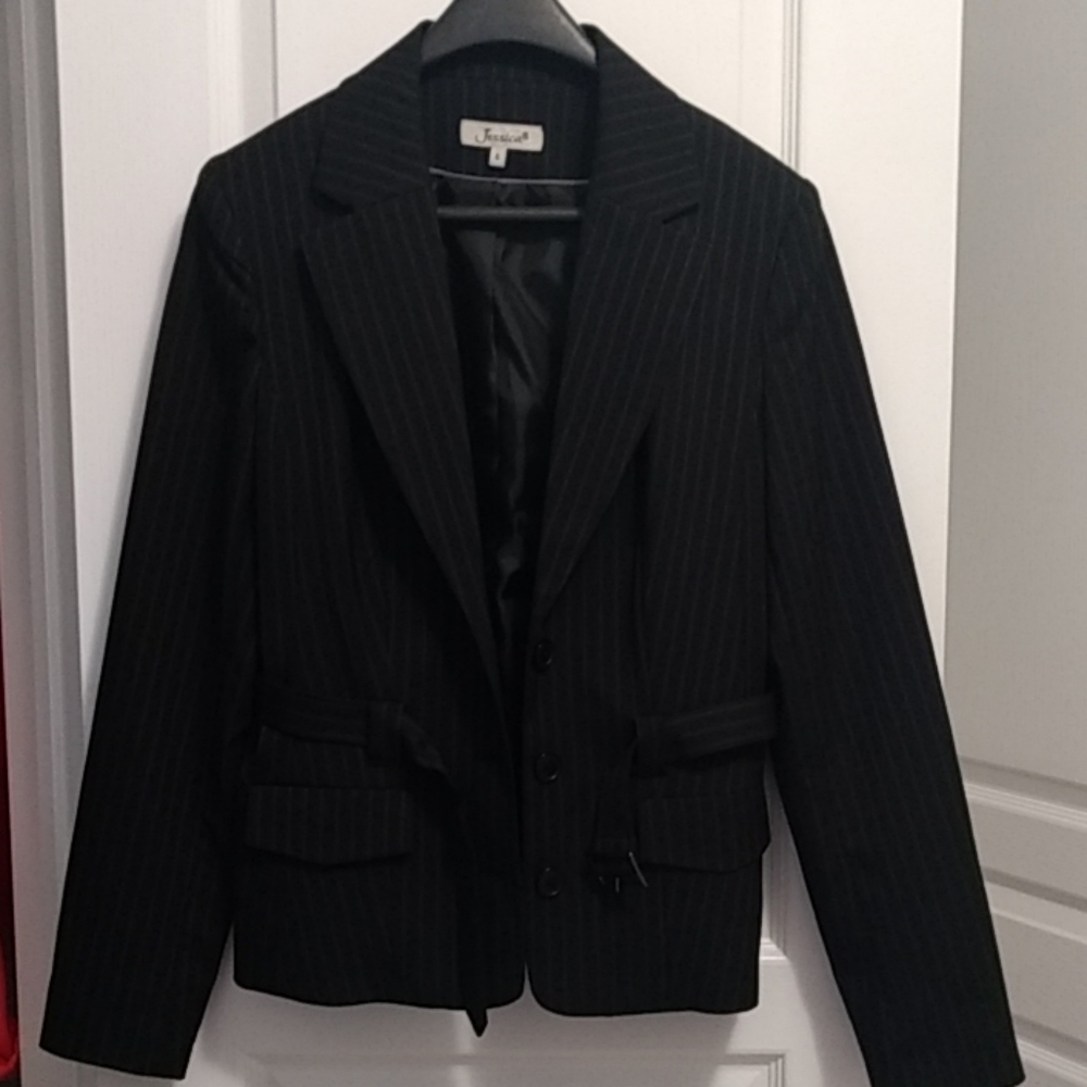 Black stripe blazer with belt -  US6 - NWOT